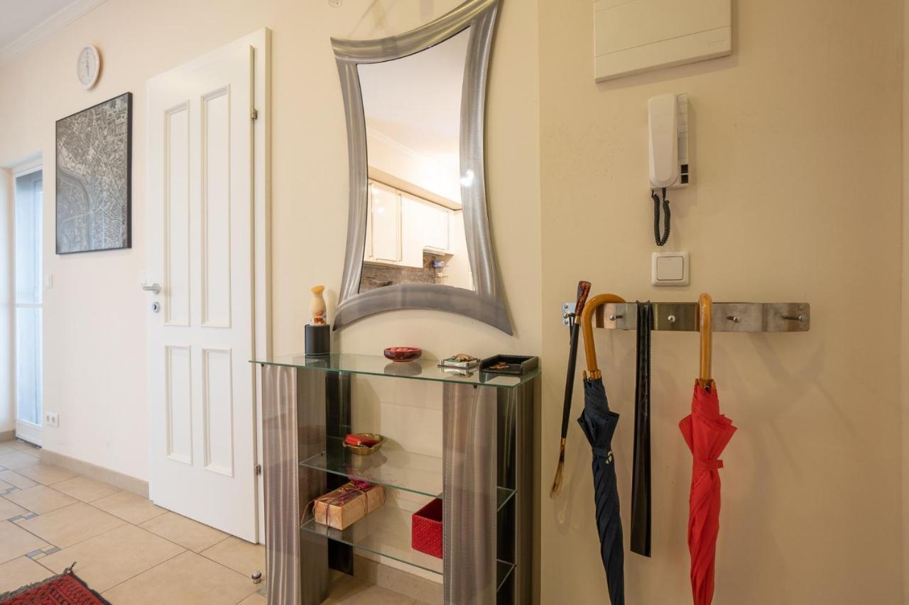 Apartment With A Balcony - 15 Min To City Center Wenen Buitenkant foto